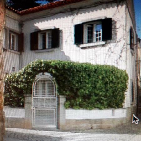 3 Bedroom Town House - Historic Centre Of Cascais. 100 Mts From The Beach And Centre Of كاسكايس المظهر الخارجي الصورة
