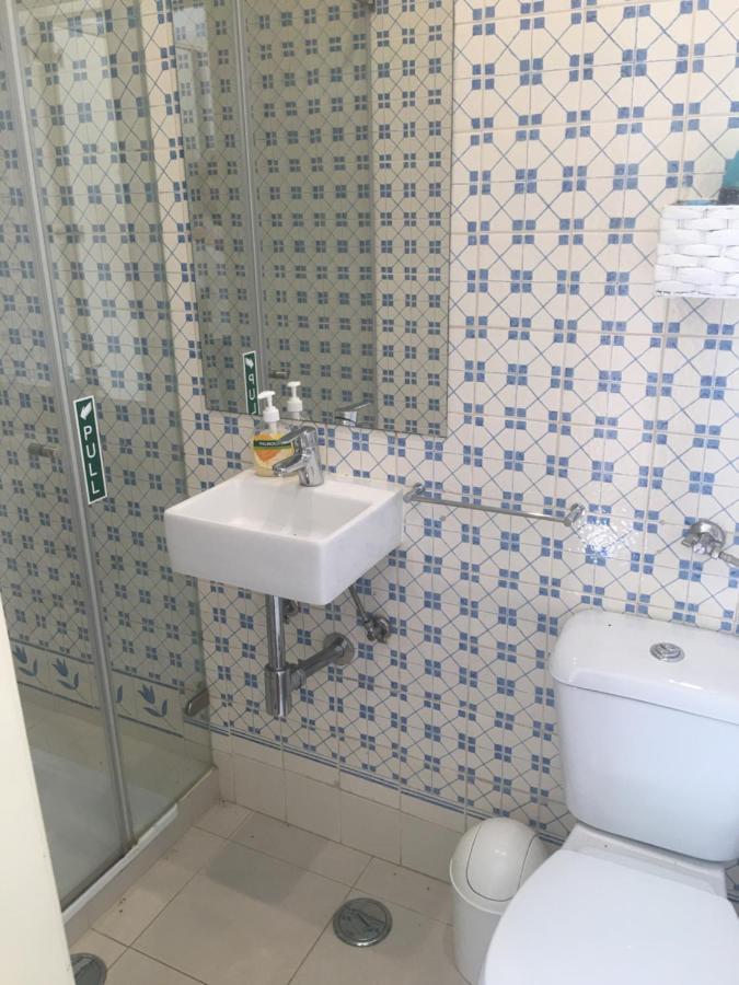 3 Bedroom Town House - Historic Centre Of Cascais. 100 Mts From The Beach And Centre Of كاسكايس المظهر الخارجي الصورة