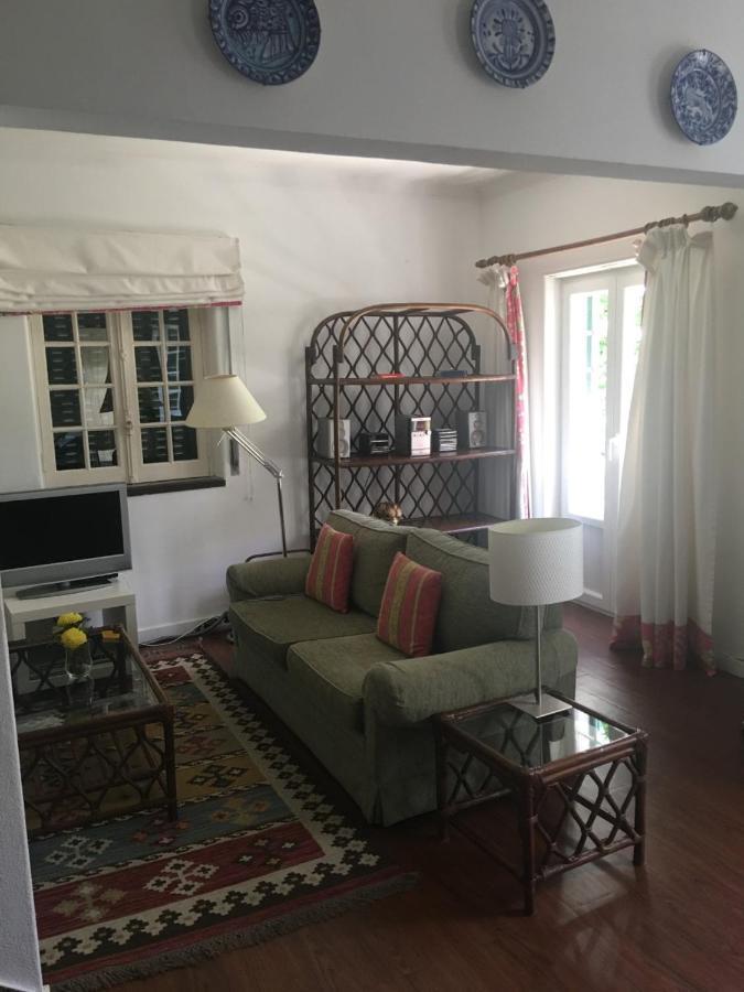 3 Bedroom Town House - Historic Centre Of Cascais. 100 Mts From The Beach And Centre Of كاسكايس المظهر الخارجي الصورة