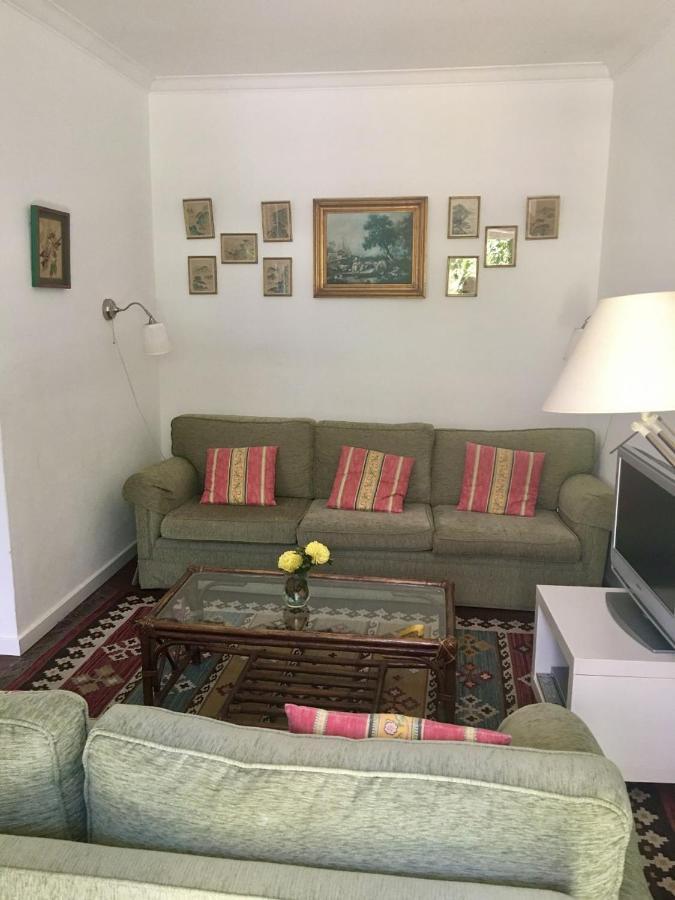 3 Bedroom Town House - Historic Centre Of Cascais. 100 Mts From The Beach And Centre Of كاسكايس المظهر الخارجي الصورة