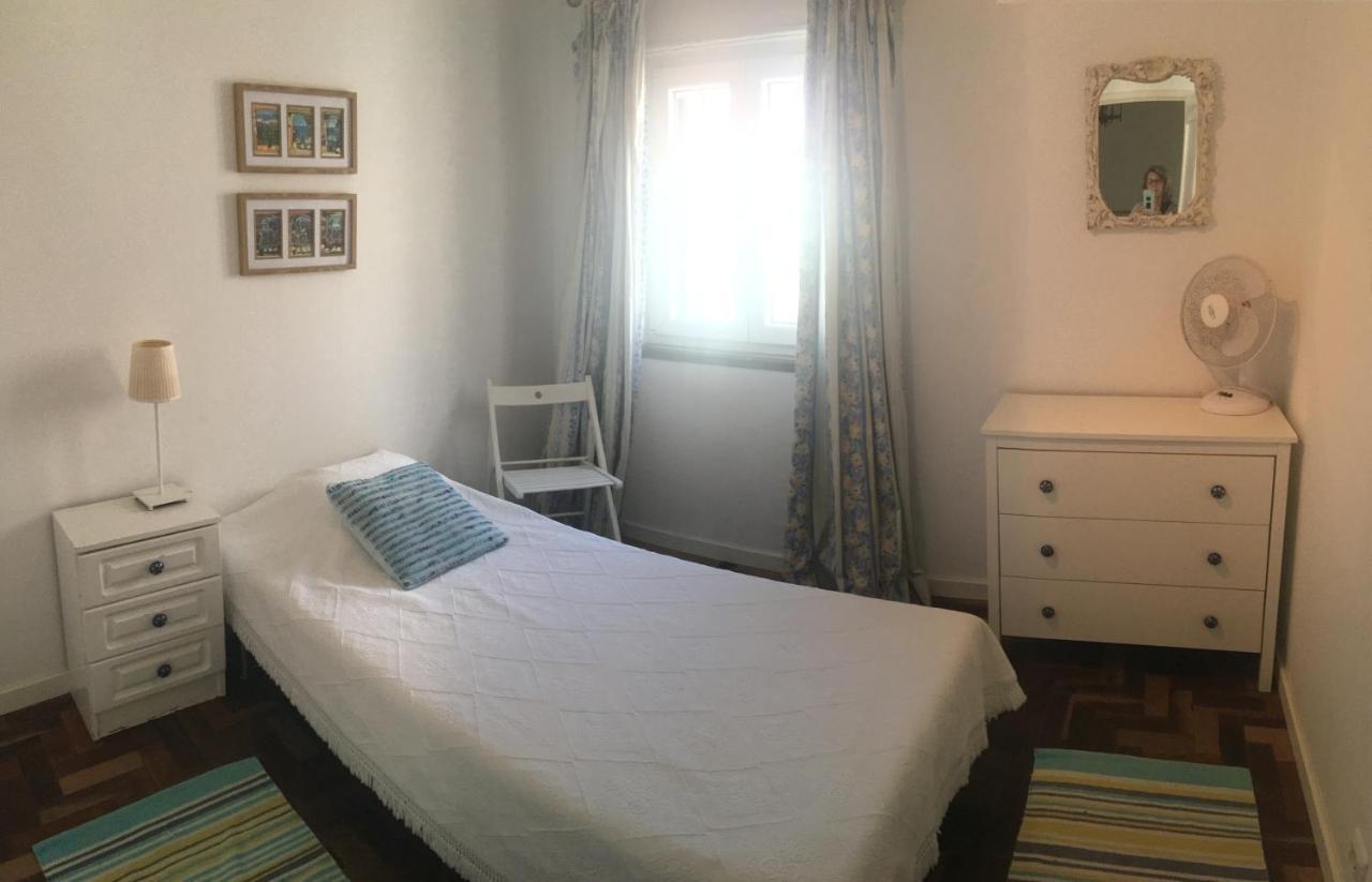 3 Bedroom Town House - Historic Centre Of Cascais. 100 Mts From The Beach And Centre Of كاسكايس المظهر الخارجي الصورة